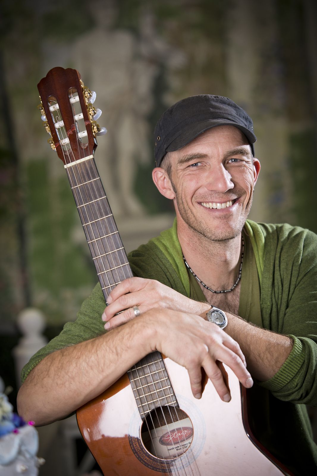 Portrait Andrew Bond.jpg